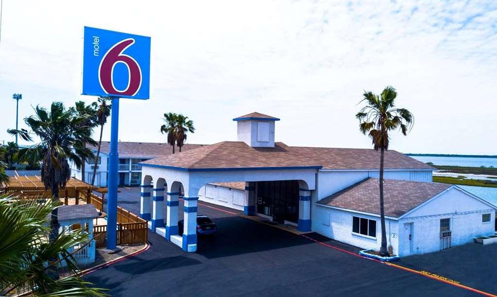 Motel 6 Портленд Экстерьер фото