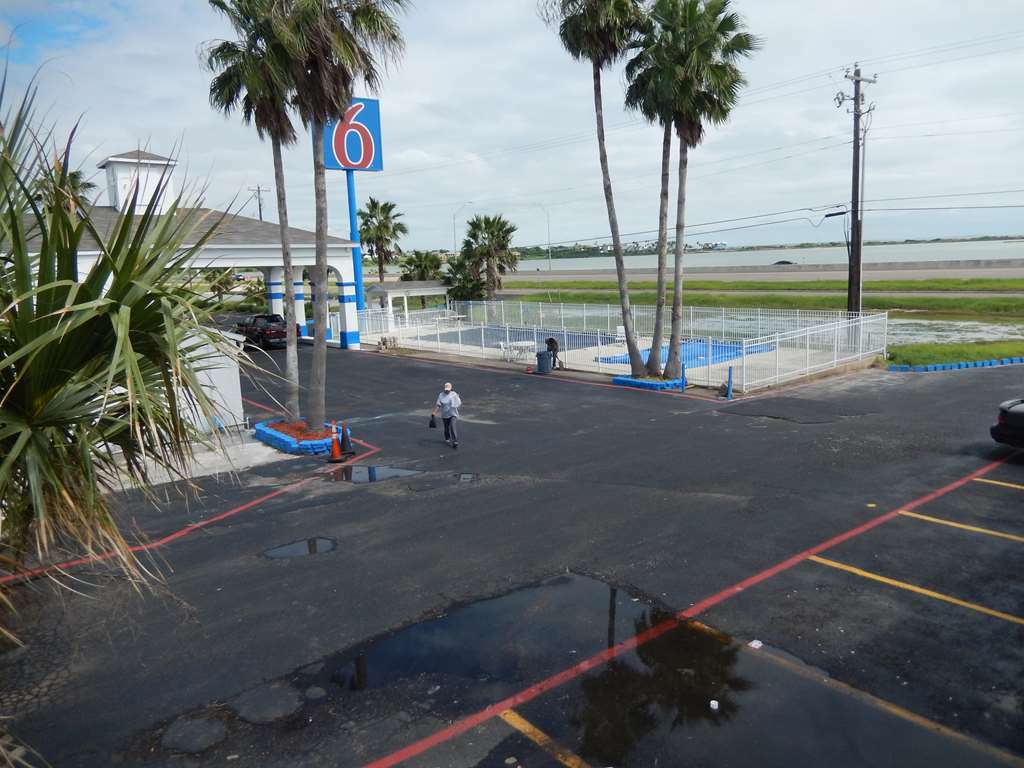 Motel 6 Портленд Экстерьер фото